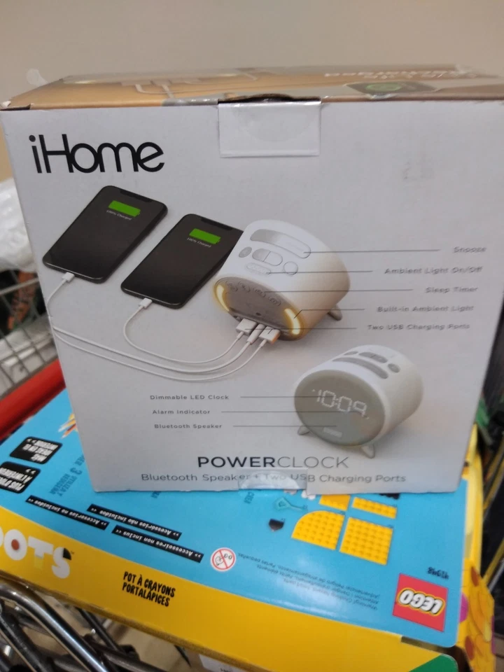 iHome iBT235W Reloj Despertador Digital Bluetooth con Doble Carga USB y Ambiente Foto 1 de 1