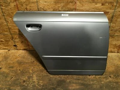 Audi A4 Quattro 2007 sedán puerta trasera derecha del lado del pasajero carcasa panel gris OEM+ Foto 1 de 4