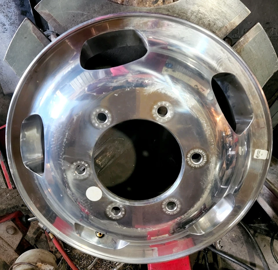  Llanta delantera doble rueda FORD TRANSIT 350 16" ALUMINIO - OEM Foto 1 de 1