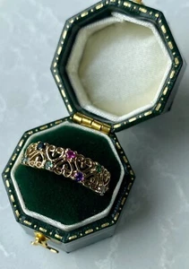 Solid 9ct Gold Dearest Acrostic Ring Vintage - Picture 1 of 8