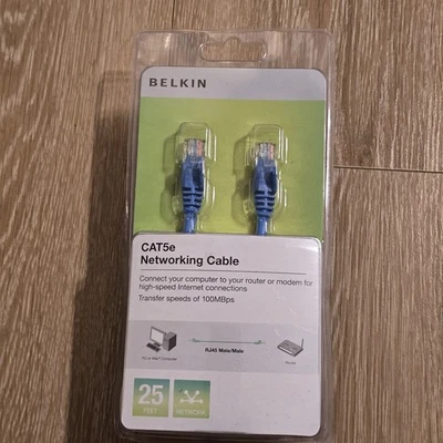 BELKIN 25ft CAT5e Snagless Patch Cable RJ45 Male/Male. Blue - Image 1 of 4