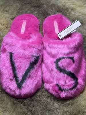 Victoria's Secret Women's Faux Fur Slippers Size S (3/4)