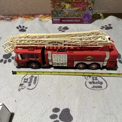 Sunoco aerial tower fire truck 1995 - Image 1 of 4