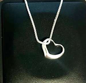 STERLING SILVER 1.5MM BOX LINK 18" CHAIN NECKLACE & HEART ON SALE - Picture 1 of 4