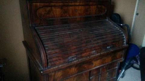 roll top desk antique solid  wood with writing pad has  wheat pattern Cover