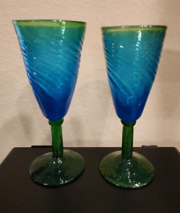 2 MEXICAN HAND BLOWN TWISTED BOWL BUBBLED WINE/CHAMPAGNE/WATER GLASSES~GRN&BLUE