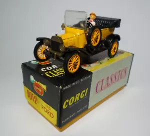 Corgi Classics 9012 1915 Ford Model T, Yellow, Driver Figure, Boxed - Picture 1 of 17
