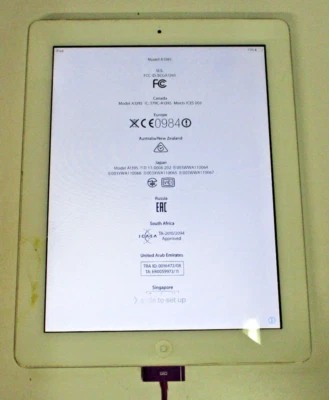 Apple iPad A1395 - Working Cracked Screen - Complete with USB Charger & Case - Image 1 of 4