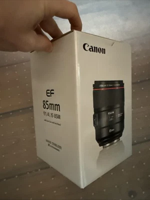 Canon EF 85mm F1.4 L Is USM Autofocus Prime Lens with Caps and Hood for EOS DSLR - Image 1 of 4