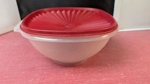 TUPPERWARE Bowl Storage Container 237-2 With Red Lid 230-7 - Picture 1 of 3