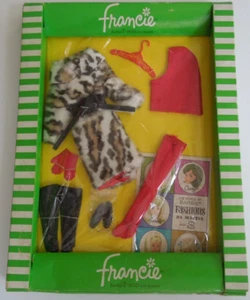 HTF Vintage Francie #1262 Fur Out Fashion NRFB MIB - Picture 1 of 7
