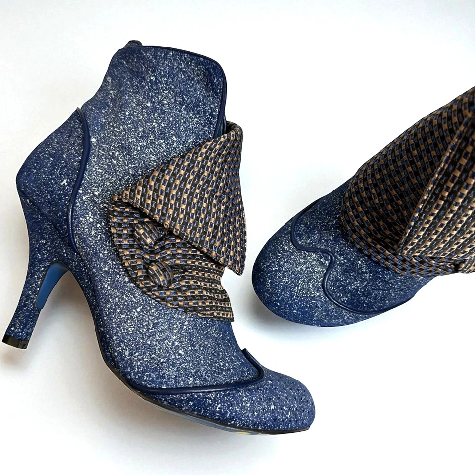 Rare Irregular Choice Spatz Attack Booties Blue Splatter Size 38.5 Ankle Boots - Image 1 of 4