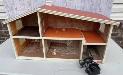 CASA DE MUÑECAS VINTAGE AÑOS 60 MCM LUNDBY OF SWEDEN PARA PERSONALIZAR Y RESTAURAR LOOK Foto 1 de 4