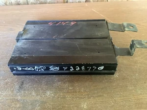 Dodge Durango 56043029AE Radioverstärker ((4149)) - Bild 1 von 4