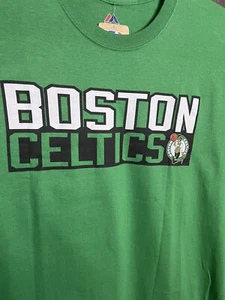 Boston Celtics Isaiah Thomas #4 Mens T-Shirt Green White Crew Cotton 2X NWT - Picture 1 of 8