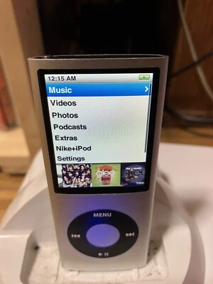 Apple iPod Nano 4th Generation A1285 8GB - Silver - MP3 Player - Parts/Repair - Image 1 of 4