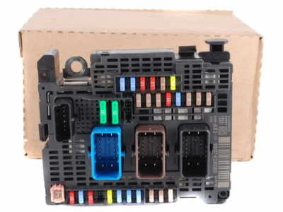Module BSM Boîte à Fusibles Citroen C4 II DS4 9807428080 BSM-AB2-00 9677987180