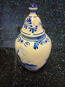 Delft Blue by Elesva Holland Windmill & Floral Ceramic Small Ginger jar w lid 6" - Picture 1 of 4