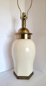 Vtg Mid Century 77 CHAPMAN White Ceramic Hexagonal Ginger Jar & Solid Brass Lamp - Picture 1 of 9