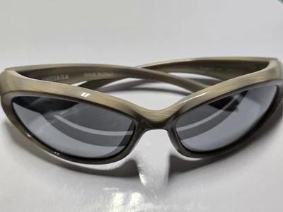 Balenciaga Sporty B Round Sunglasses in White RARE! - Image 1 of 4