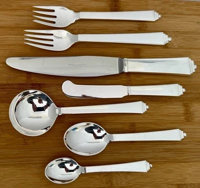 84 PIECES GEORG JENSEN STERLING PYRAMID FLATWARE SET 12 X7 PIECE PLACE SETTINGS - Image 1 of 4