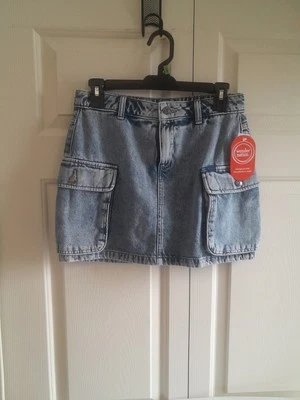 Wonder Nation Girls Size 14 Adjustable Waist Denim Stone Washed Cargo Skirt - Image 1 of 4