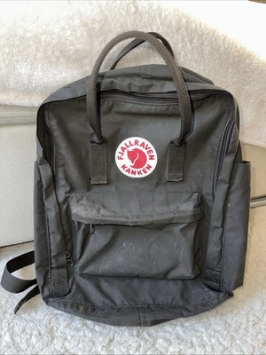 Fjällraven Kånken Rucksack Classic 16L Olive Grün - Bild 1 von 4