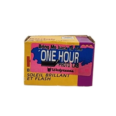 Película de impresión en color Kodak 200 35 mm sellada de colección 24 exposición caducada 06/2006 Foto 1 de 4