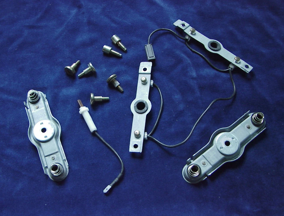 Grupo de reparación de bocina Volvo 240 en volante para modelos 240 1990-1993. Foto 1 de 1