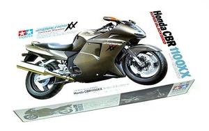 Tamiya Motorcycle Model 1/12 Motorbike Honda CBR 1100XX BLACKBIRD Hobby 14070 - Picture 1 of 1