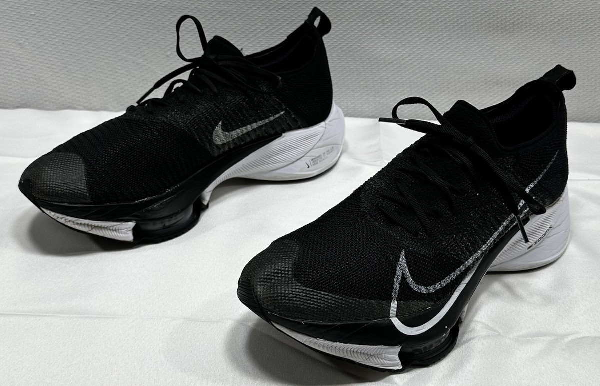 Nike Air Zoom Tempo Next% ブラック/レッド u4070968_01.jpg