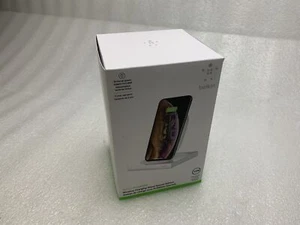 Belkin Boost Wireless 7.5W Charging Stand Special Edition White NEW IN BOX - Photo 1 sur 8