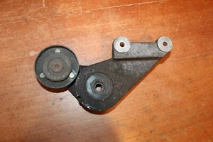 93-97 Volvo 850 S70 V70 C70 960 A/C Belt Tensionner Pulley w/ Bracket Adjuster - Picture 1 of 11