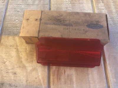 1970 mercury marauder monterey marquis NOS rear reflector SAE-A-70MY OEM - Image 1 of 4