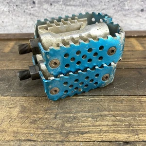 Vintage Odyssey Triple Trap BMX Pedals Blue Aluminum Pair 1/2 Old School 1980s - Picture 1 of 17