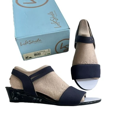 Lifestride Women's 10 W Navy Blue Strappy Open Toe Slip On YOLO Wedge Sandal NEW - Image 1 of 4
