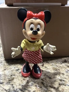 Walt Disney's MINNIE MOUSE 8" Poseable Doll w/Tags Dakin & Co Vintage - Picture 1 of 6