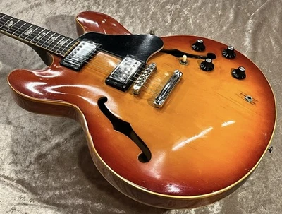 Gibson [Vintage] ES-335 TD Sunburst Feito em 1973-4 [3,60kg] [Usado Especial] - Imagem 1 de 4