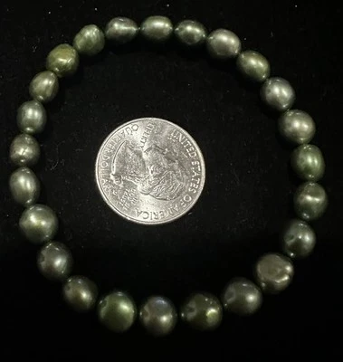 Artisan Organic Free Form Iridescent Green Pearl  Stretchy Bracelet - Image 1 of 4