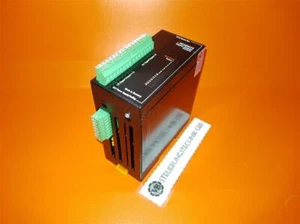 Phoenix Contact Digital Output Module eMC200A16 - Picture 1 of 3