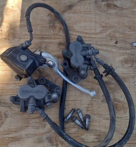 2009 Kawasaki Versys KLE650 OEM COMPLETE Brake Assembly FRONT & REAR brakes - Picture 1 of 11
