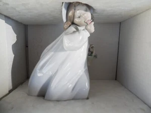 LLADRO PORCELAIN FIGURINE "ROMANCE" #6683 1999 - Picture 1 of 6