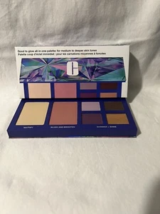New~Clinique, Good to Glow Palette~eyeshadows~blush~powder/Medium to Deep - Picture 1 of 7