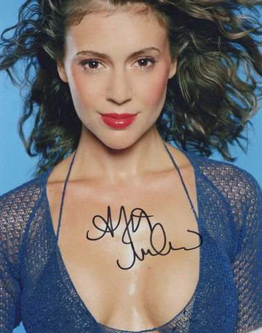 ALYSSA MILANO signed Autograph 20x25 cm in Person Cover