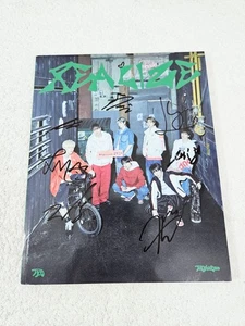 THE KINGDOM Realize Signed Promo Album Autographed +Message 8th Mini [US SELLER] - Foto 1 di 24