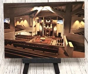 Carthage College, Kenosha WI ~ A. F. Siebert Chapel Postcard - Picture 1 of 4