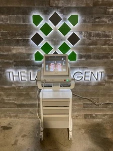 2021 Ulthera - Wrinkle Reduction, Stimulate Collagen, Skin Tighening - Bild 1 von 7