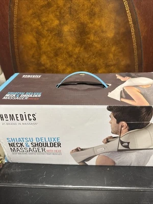 Массажер шиацу HoMedics Quad-Action для шеи и плеч с подогревом NMS-620H - Изображение 1 из 4