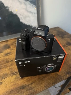 Sony A7 III Mirrorless Camera 24.2MP, Black, Body Only - Image 1 of 4