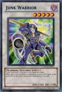 DL12-EN012 / 1X JUNK WARRIOR / BLUE PURPLE / NM / WRONGWAY052 - Picture 1 of 1